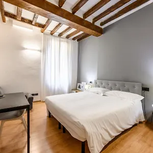 Aparthotel Emilia, Modena