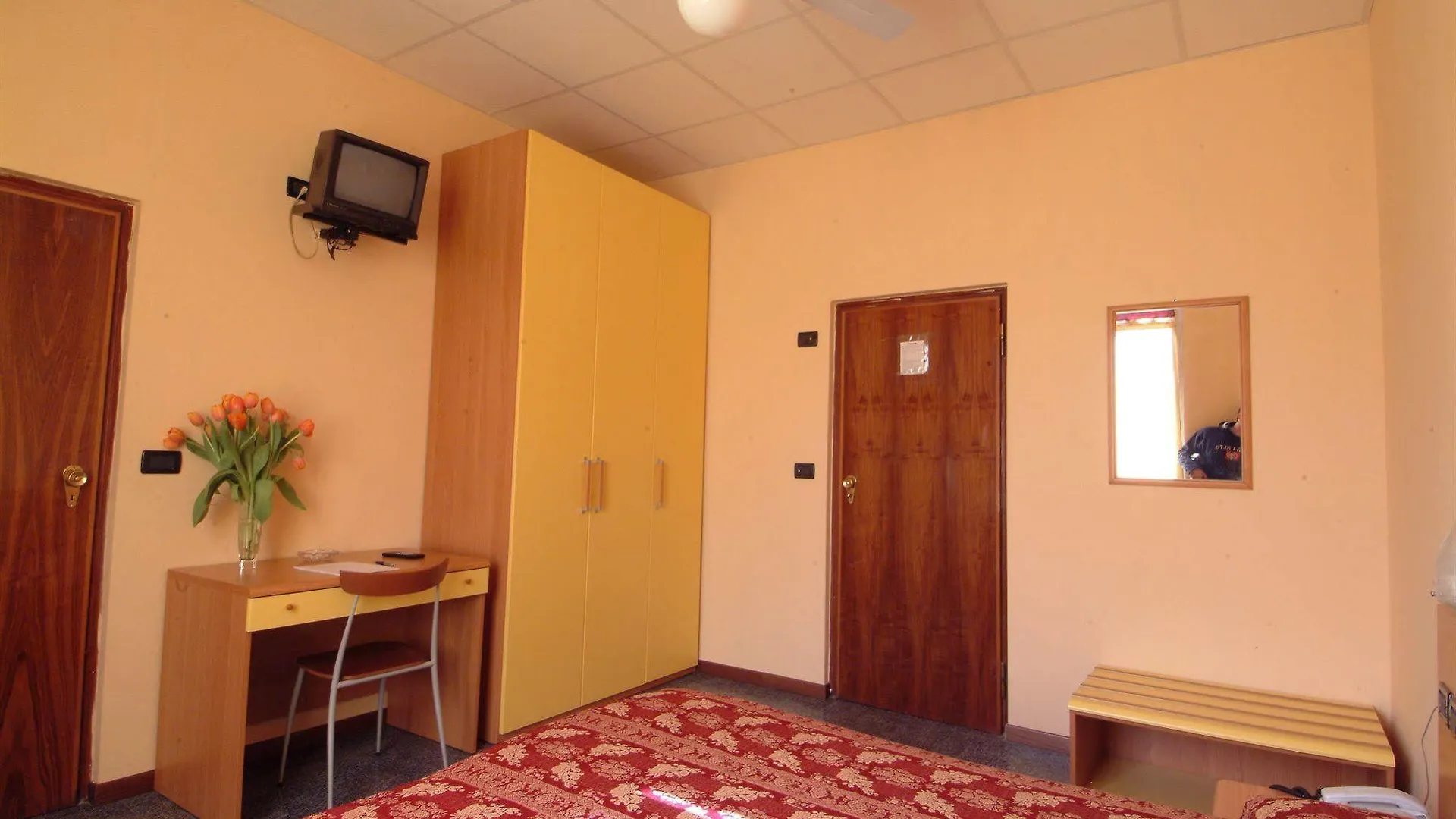 Hotel San Geminiano مودينا
